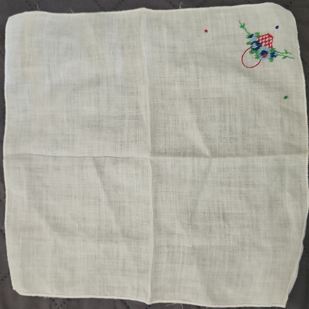 4 Vintage hankies